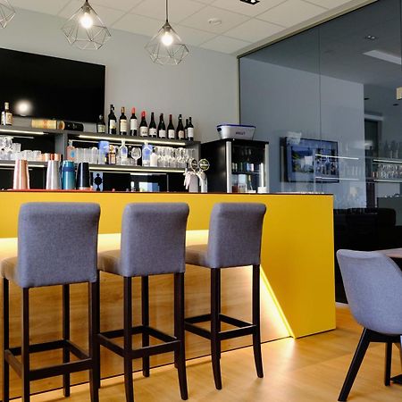 Kiraly Park Hotel Szombathely Bagian luar foto