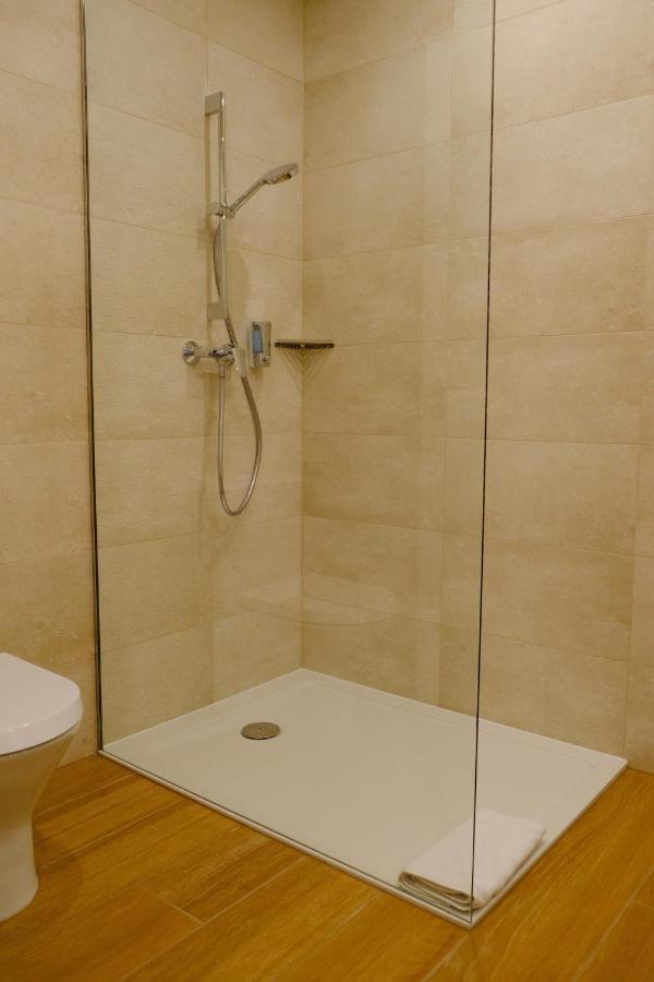Kiraly Park Hotel Szombathely Bagian luar foto